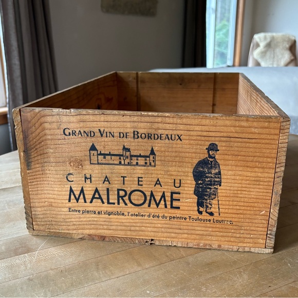 Vintage French Wine Crate - Picture 2 of 11